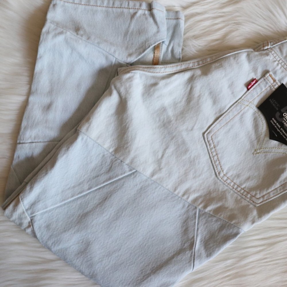 NEW Levi's 501 Original Cut Out Hipster Denim Light Wash Jeans Size 26 - Picture 4 of 11